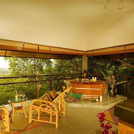 Ambong Rainforest Retreat Pantai Tengah  외부 사진