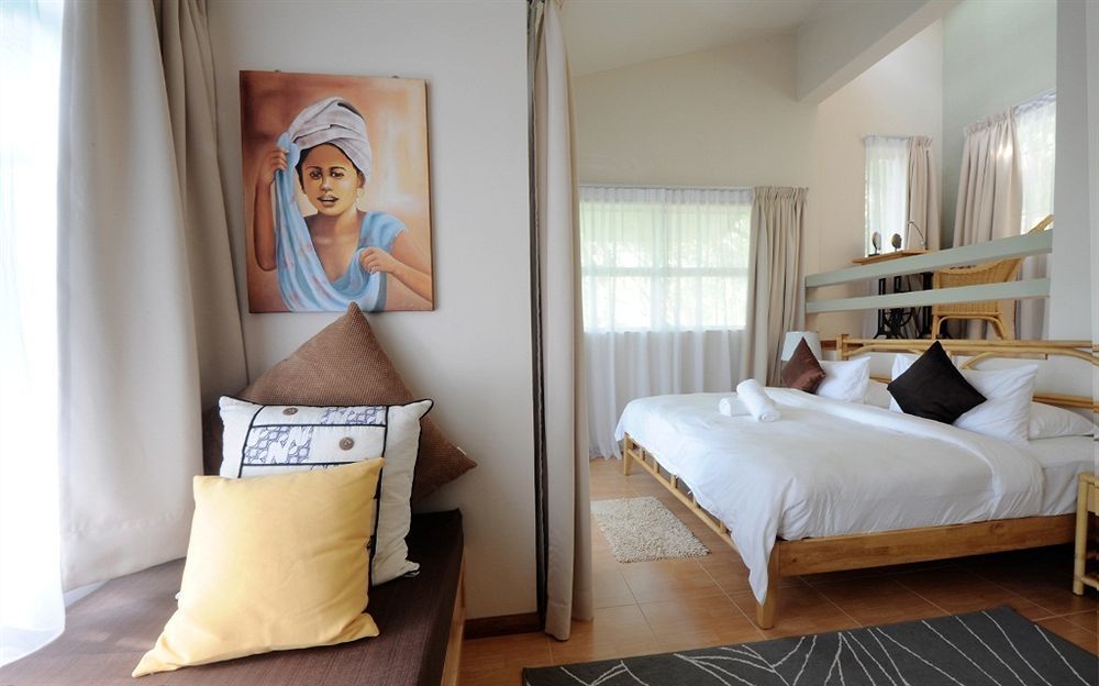 Ambong Rainforest Retreat Pantai Tengah  외부 사진