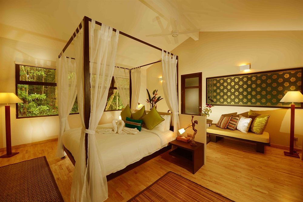 Ambong Rainforest Retreat Pantai Tengah  외부 사진