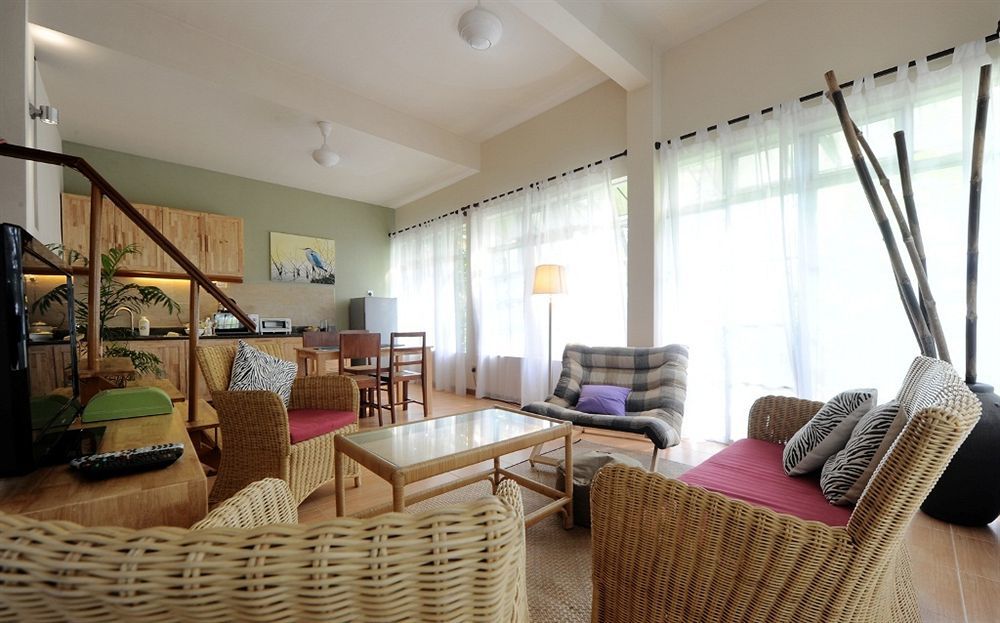 Ambong Rainforest Retreat Pantai Tengah  외부 사진